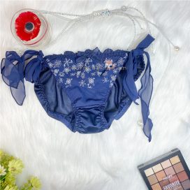 Quần lót dệt kim cao cấp sang trọng hình hoa tuyết với dây buộc hông - QLDK0056